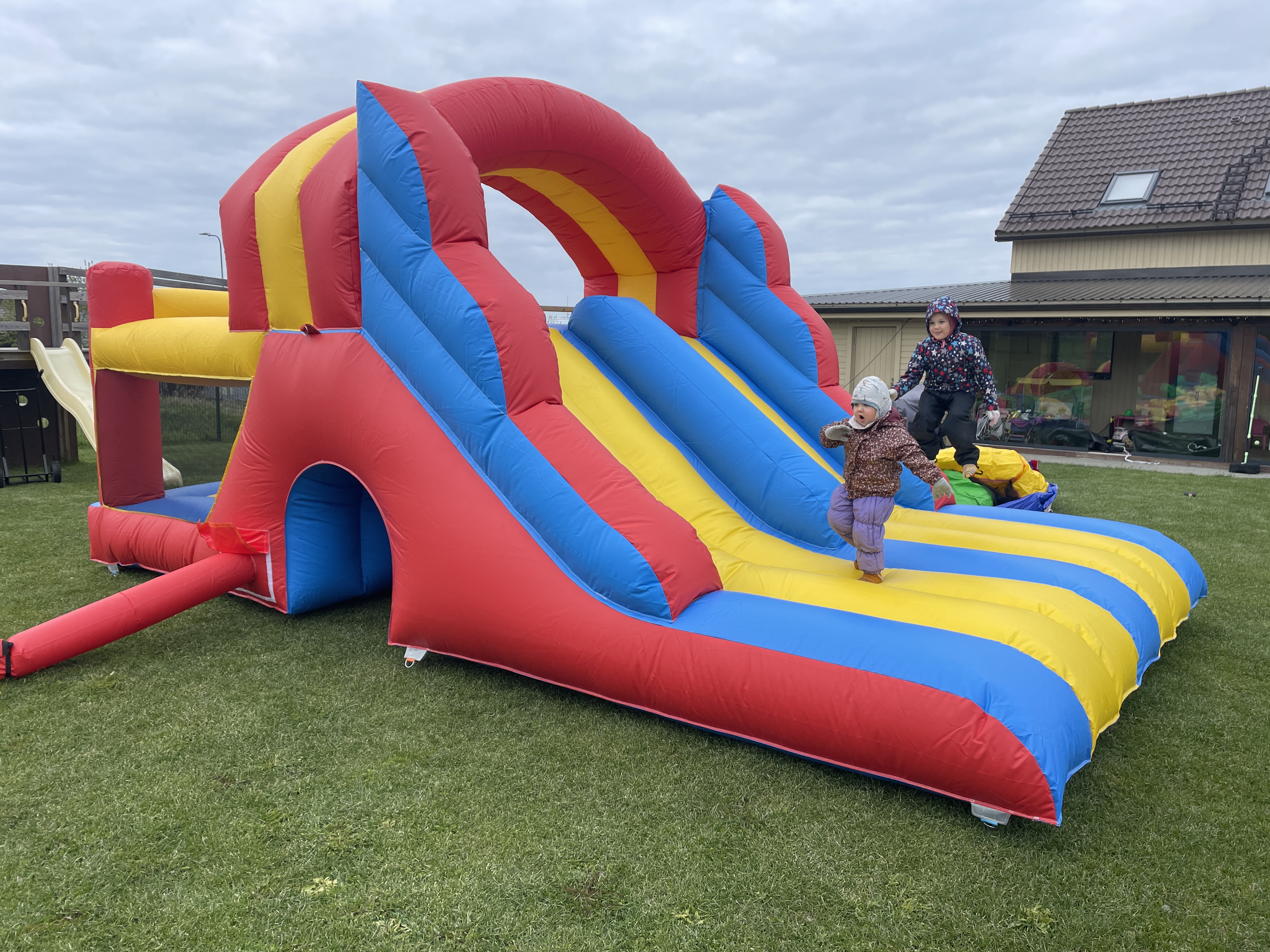 Suure romisseinaga batuudi pilt