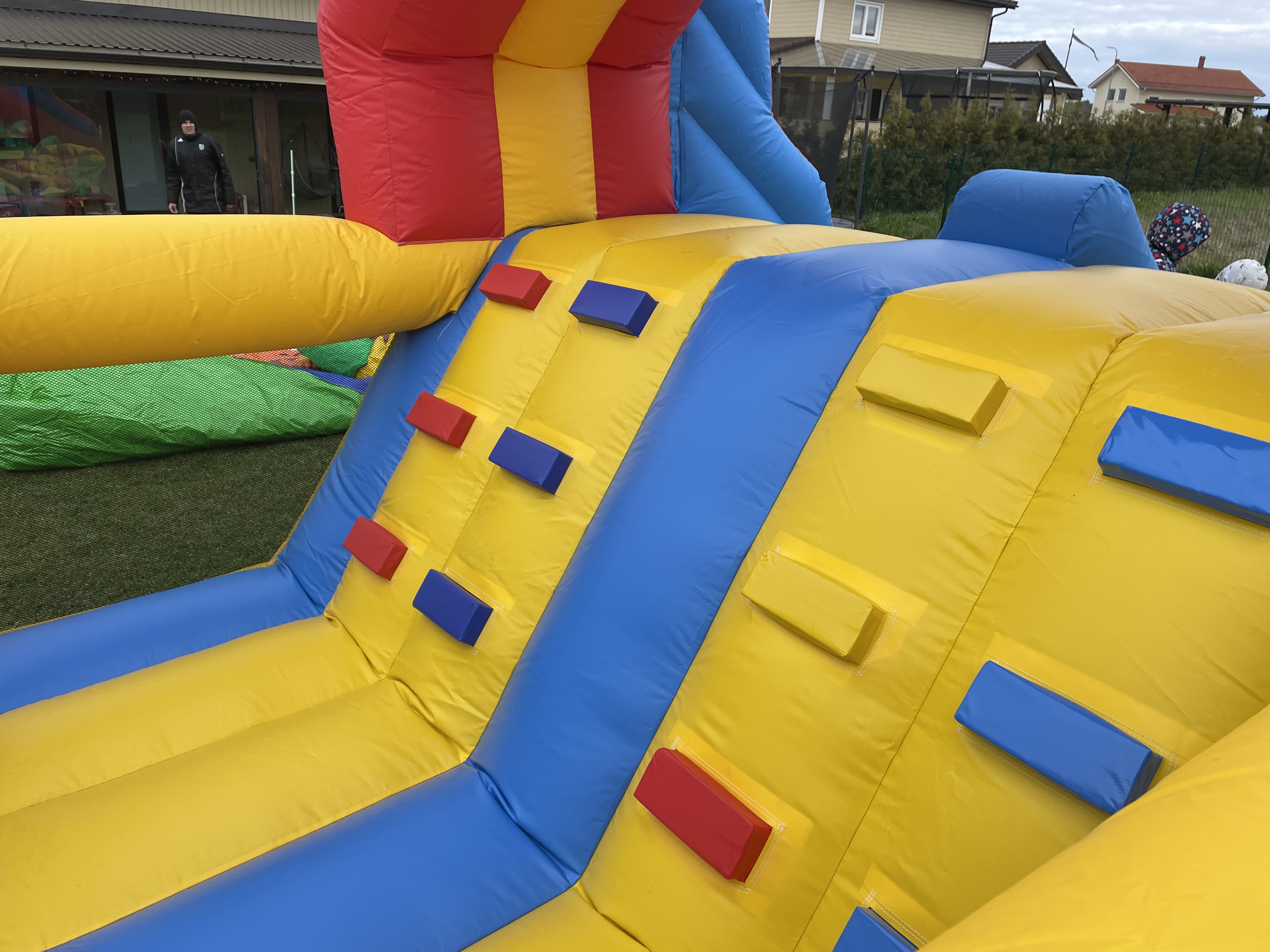 Suure romisseinaga batuudi pilt